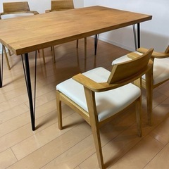WeDoStyle ピッコラダイニング5点セット、オーク無垢材の画像