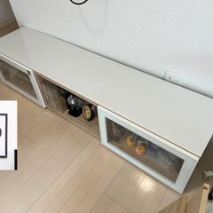 幅180 IKEA テレビ台(ガラス付)の画像