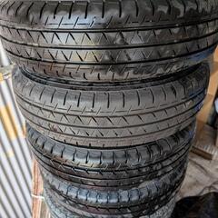 軽バン・軽トラック用タイヤ　スチールホイール付きの画像