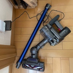 ダイソン　コードレスクリーナー　DC45の画像