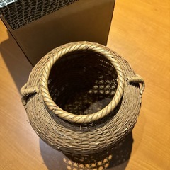 竹籠　花籠　透かし壺　竹編みの画像