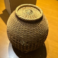 竹籠　花籠　透かし壺　竹編みの画像