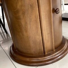 ダイニングテーブル　光グローバルトレーディング　キズ有の画像