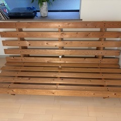 ikea ダブルベッドの画像