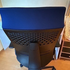 コクヨ フォクリア ハイバックチェア ブルー（CRS-G1804F6）の画像