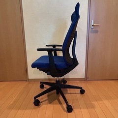 コクヨ フォクリア ハイバックチェア ブルー（CRS-G1804F6）の画像