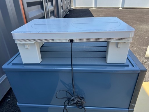 楽天市場】アイリスオーヤマ 2口 ihコンロ ihクッキングヒーター 1400w 💕アイリスオーヤマ 2口 IHコンロ IHクッキングヒーター 1400W 100V 脚付き ホワイト IHK-W12S-W