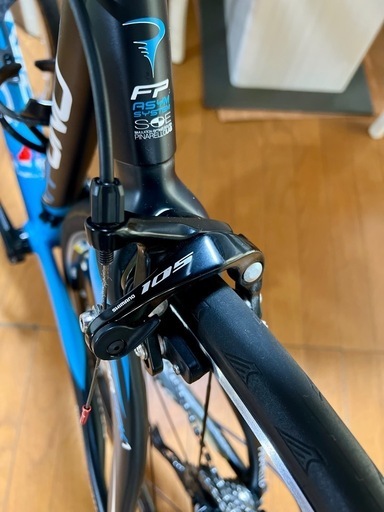 PINARELLO ロードバイク(美品) (H) 旦過のロードバイクの中古