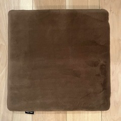 クッション ベージュ・茶色の3個セットの画像