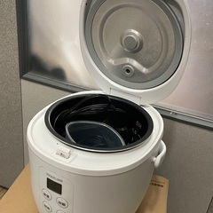 Koizumi 炊飯器ミニ　KSC1513W  0.5-1.5合の画像