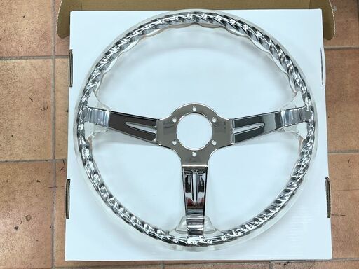 カスタム ツイスト アクリル クリア クリスタル ステアリング 白 ハンドル 約35φ 14インチ ローライダー 旧車 ホットロッド キャルルック ヒットマン