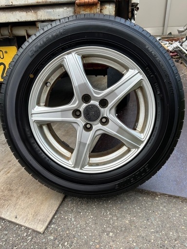 195-65R15⭐️新品同様⭐️夏タイヤホイール4本⭐️室内保管プリウス30