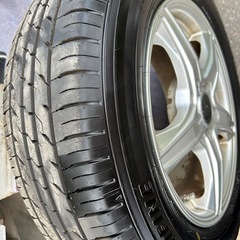 195-65R15⭐️新品同様⭐️夏タイヤホイール4本⭐️室内保管プリウス30に履いてました。の画像