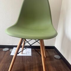 椅子 ダイニングチェア 家具 の画像