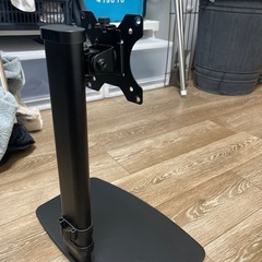 モニターアーム据え置き型の画像