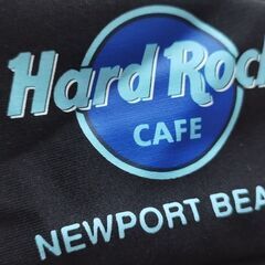 記念品　HARD ROCK CAFE　20年前に閉店のNewport Beachの画像