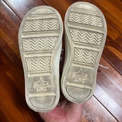 スケッチャーズ子供用スニーカー、前部分が光ります。サイズ12.5cm
の画像