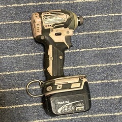 マキタ 充電式インパクトドライバー TD160の画像