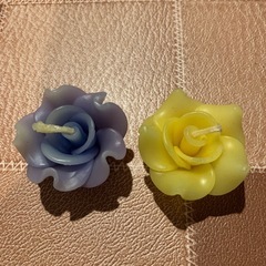 【譲渡済】無料！キャンドルセット（バリ島キューブ＆ローズ＆ホルダー）の画像