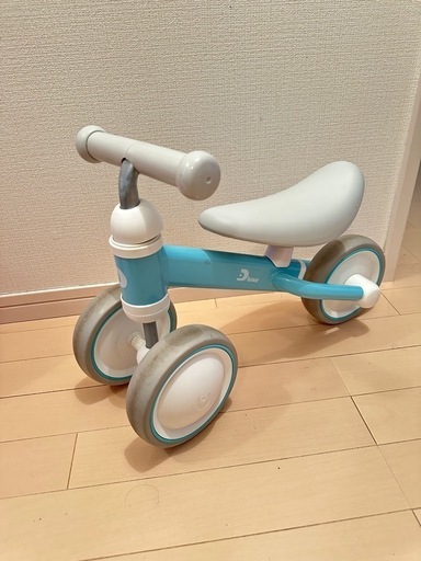 国内発送 d-bike 子供用バイク三輪車 小平の三輪車の中古 (DSK) 自転車本体