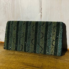 ビーズ刺繍バッグの画像