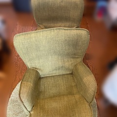 【差し上げます】1人がけチェア×2 & 丸目マットのセット