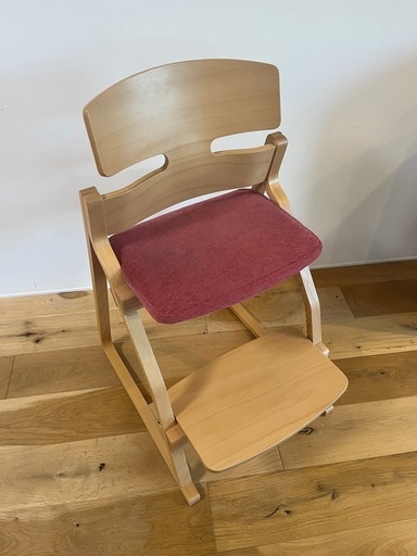 アップライトチェア 豊橋木工　UPRIGHT　成長チェア 高さ調整可能