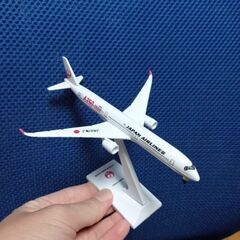 JAL ジャル　飛行機　模型　おもちゃ　ノベルティ