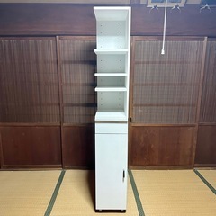 縦型収納棚
の画像