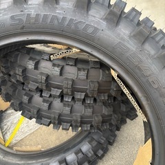 ①シンコー タイヤ　 SHINKO R546 110/100-18 エンデューロ　モトクロスの画像