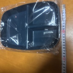ワンプルート皿×4枚（仕切り付き）の画像