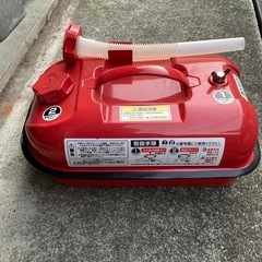 DCM ガソリン携行缶  10L L-OH
003