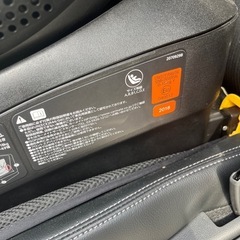 エールべべ　チャイルドシート
の画像