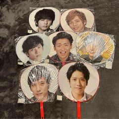 嵐 グッズまとめ売り CD DVD ペンライト うちわ ブロマイド 大量出品の画像