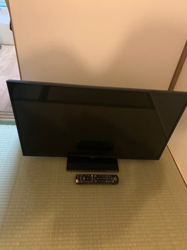 液晶テレビ Panasonic TV 32V