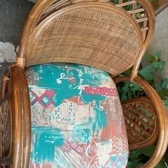 回転　籐　椅子の画像