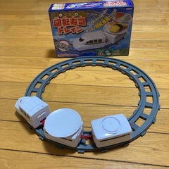 回転寿司トレイン