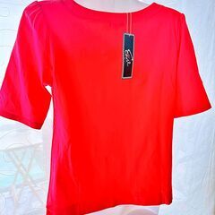 52　夏物商き品　タグ付新品　定価　9000円　色焼けダメージ加工のようなもの　気にしないできれると思います。の画像