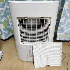 TOSHIBA 東芝 衣料乾燥除湿機 RAD-R63 - メルカリ