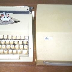 オリベッティ olivetti ビンテージ タイプライター　abc2000　アンティーク　中古の画像
