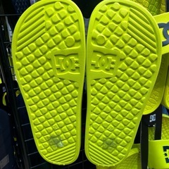 新品‼️DC，シャワーサンダル‼️の画像