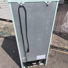 条件にて配送無料 2ドア冷蔵庫 冷凍冷蔵庫 冷蔵庫 2022年製 他にも 1ドア冷凍庫 セカンド冷凍庫 冷凍庫 冷凍ストッカー レトロ冷蔵庫レトロデザイン冷蔵庫 レトロ風冷蔵庫 レトロ調冷蔵庫 昭和レトロ レトロ2ドア冷蔵庫 冷凍冷蔵庫 2ドタ冷蔵庫 セカンド冷蔵庫 等出品中の画像