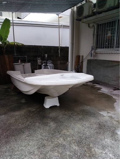 免許不用　船検不要　3名乗りボート