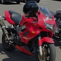 VTR1000f