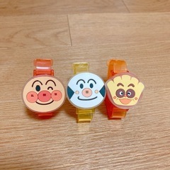 ガシャポン アンパンマンライトブレス ガチャガチャの画像