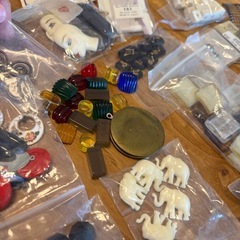 アクセサリーパーツ　いろいろの画像