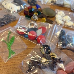 アクセサリーパーツ　いろいろの画像