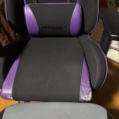 AK Racingゲーミングチェアー！の画像