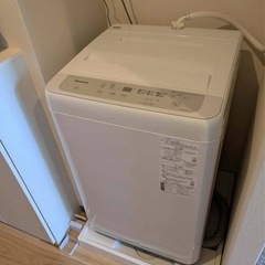 Panasonic 洗濯機　5kg  2022年製
の画像