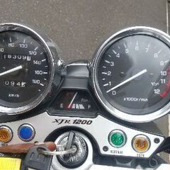 ヤマハXjR1200の画像